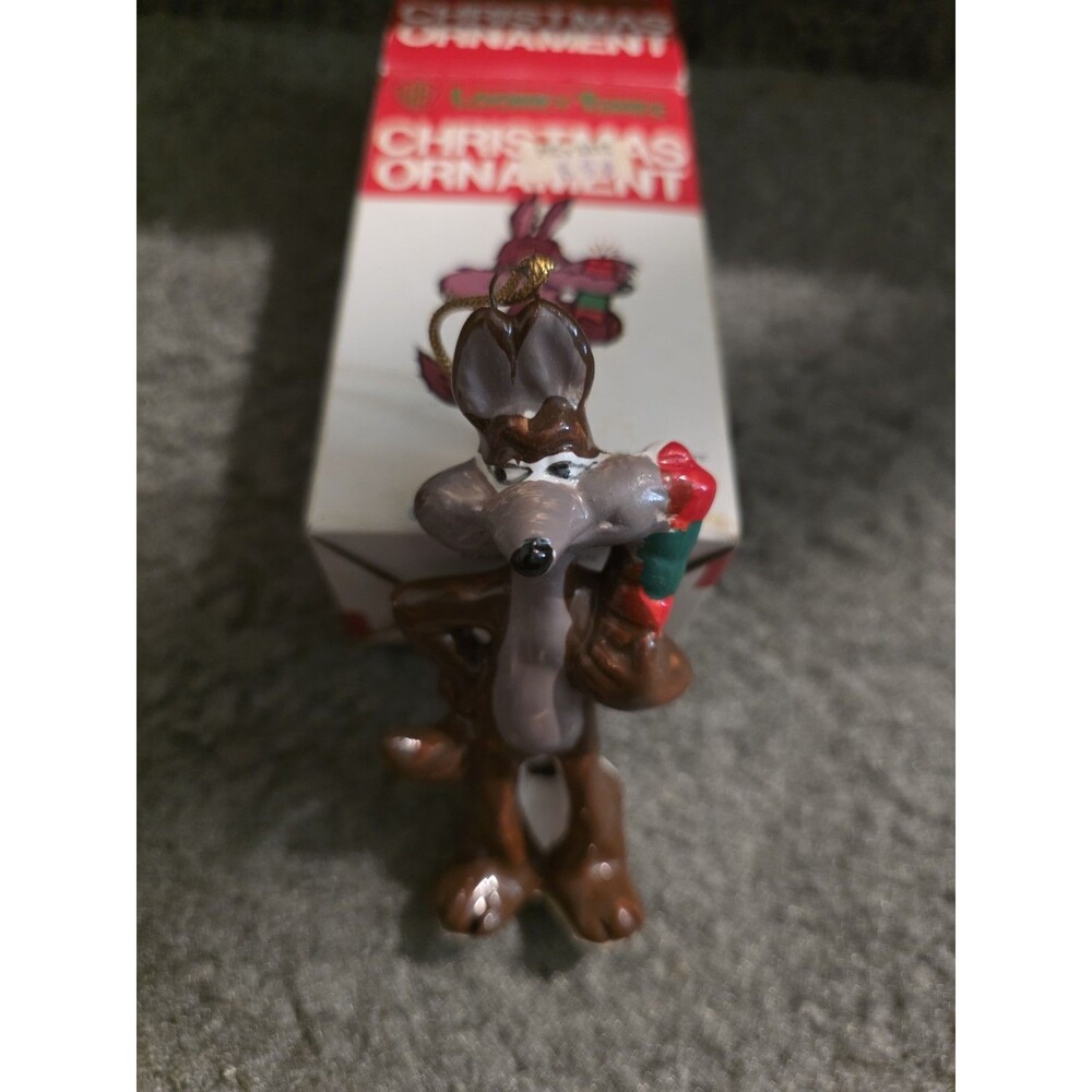 Vintage 1978 Wile E Coyote Looney Tunes Dave Grossman Christmas Ornament